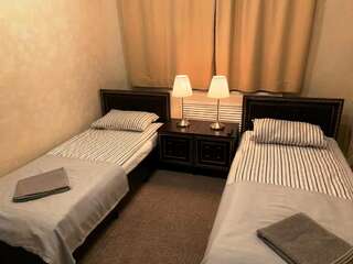 Гостиница Майкоп Сити Майкоп Двухместный номер с 2 отдельными кроватями и собственной ванной комнатой-35